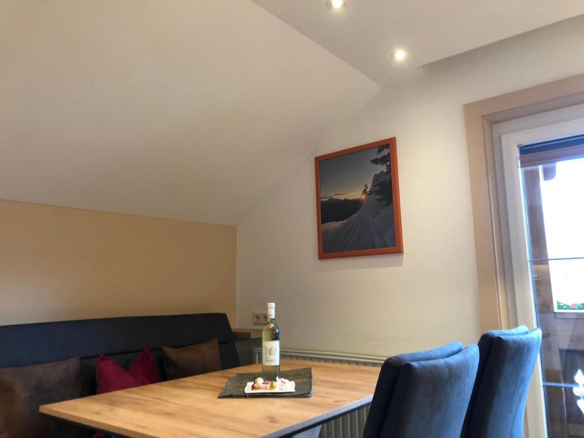 Gaestehaus Schoenberg Leutasch Pokoj fotografie